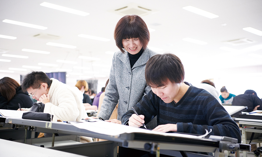 京都建築大学校の授業風景